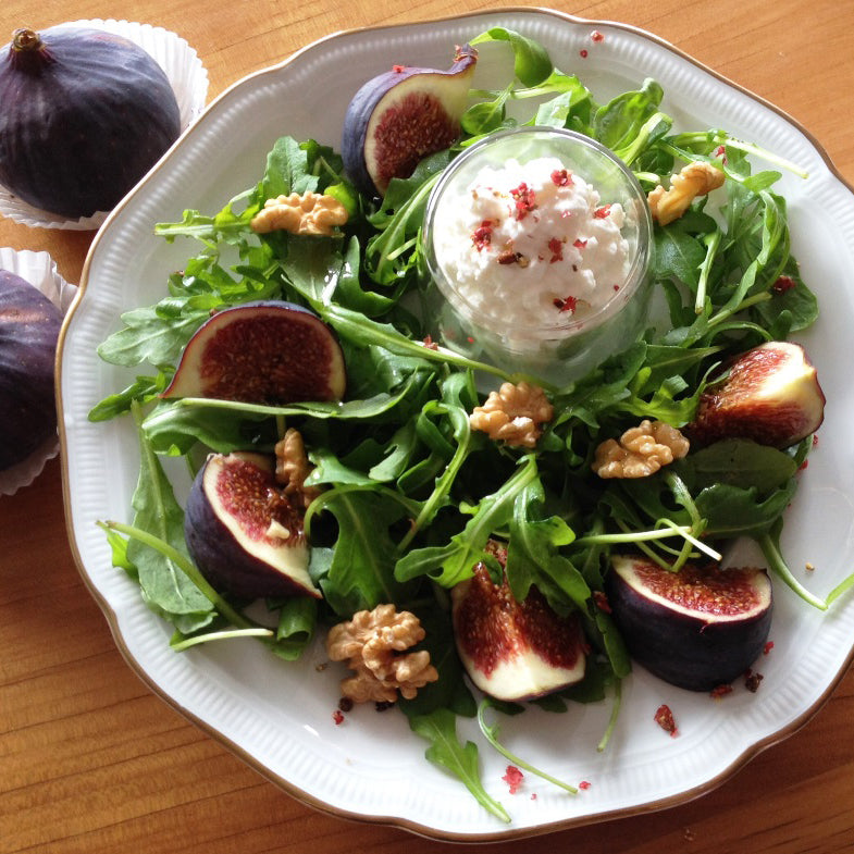 Rucolasalat mit frischen Feigen und Hüttenkäse – Mijn Momentum - Mein ... Rucolasalat mit frischen Feigen und Hüttenkäse – Mijn Momentum - Mein ...