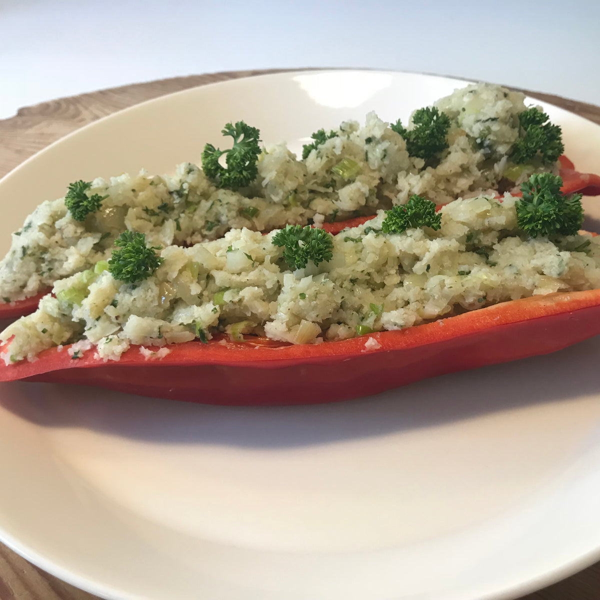 Gefüllte Spitzpaprika mit Blumenkohl-Couscous – Mijn Momentum - Mein ... Gefüllte Spitzpaprika mit Blumenkohl-Couscous – Mijn Momentum - Mein ...